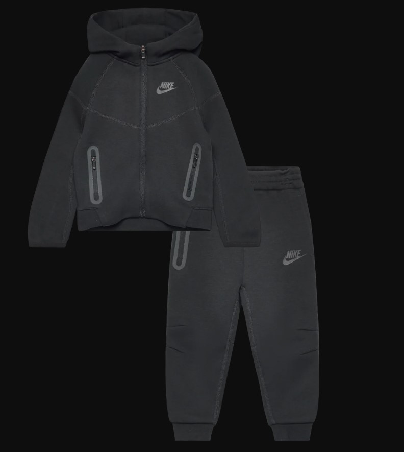Nike Tech